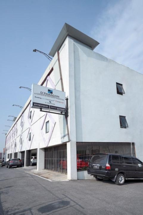 D'Paragon Bukit Sari Semarang Extérieur photo